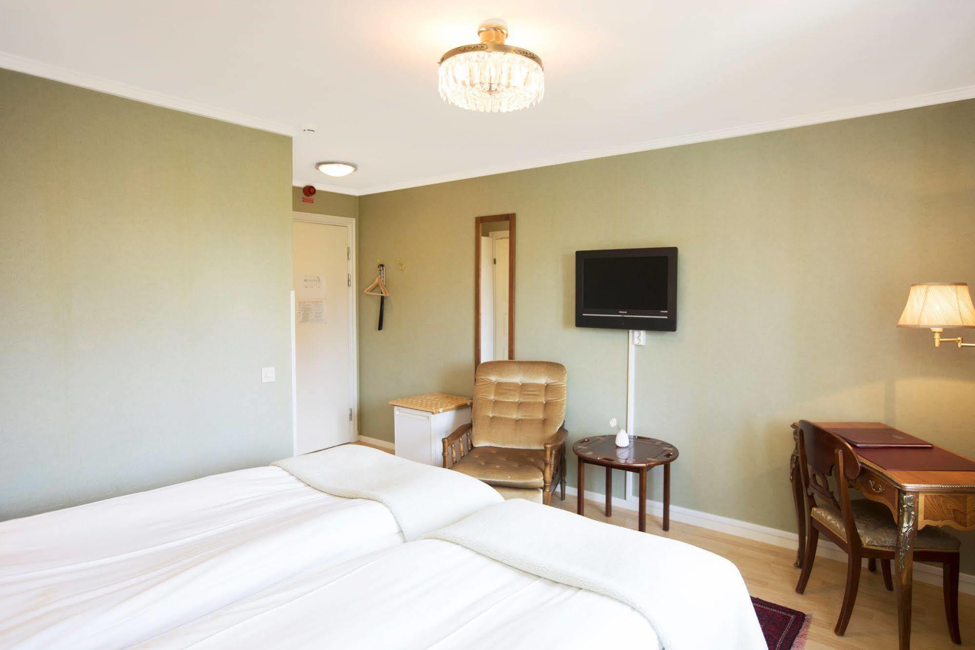 Hotell Lindgarden Visby Ngoại thất bức ảnh