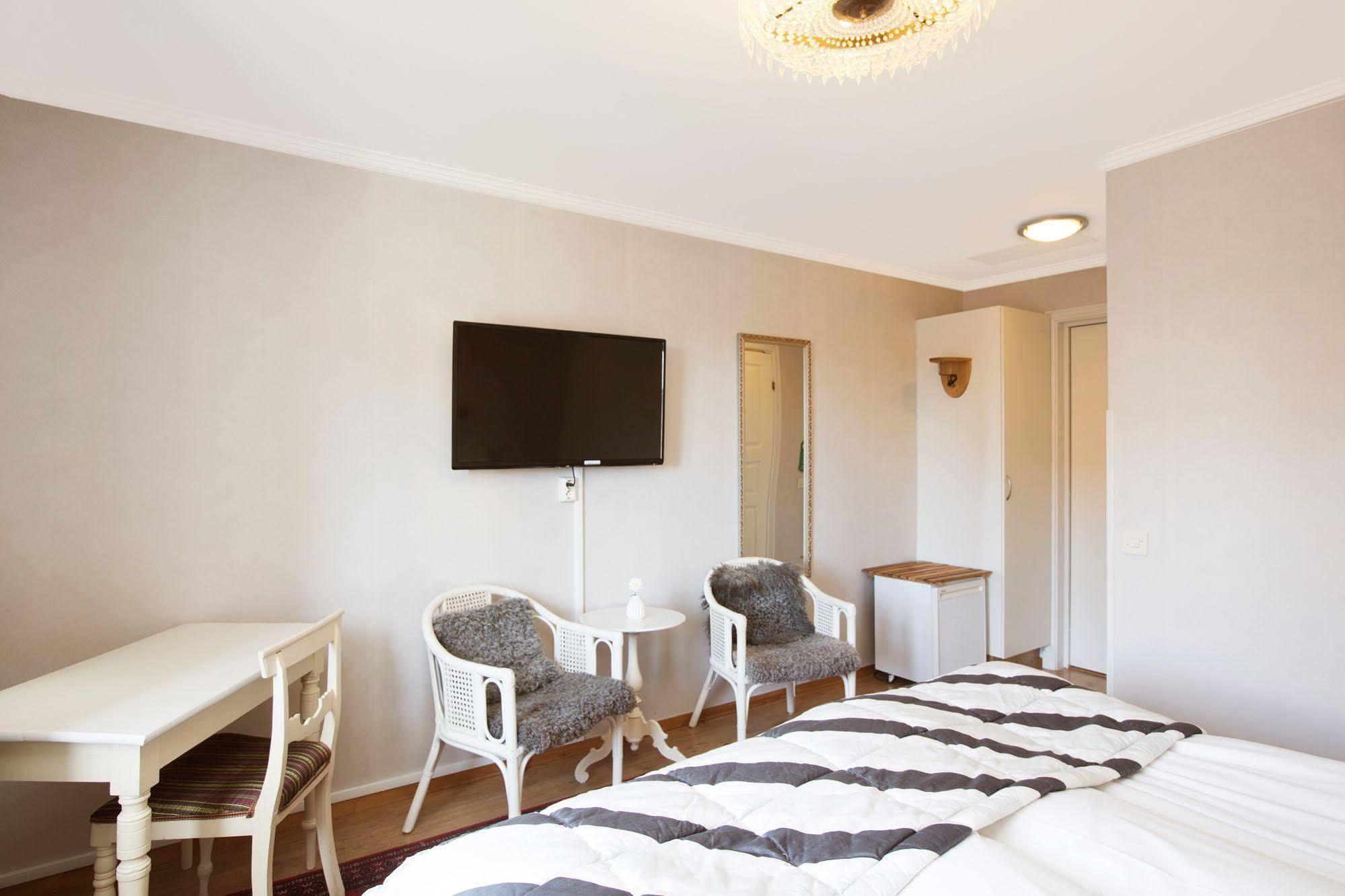 Hotell Lindgarden Visby Ngoại thất bức ảnh